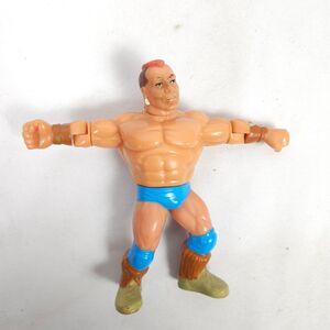 VTG 1991 Tatanka With Tomahawk Tackle Wrestling Wrestler Action Figure WWF WWE